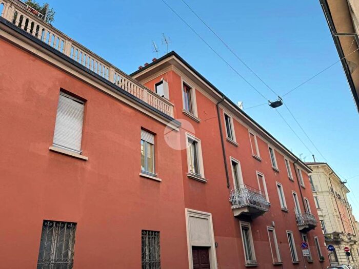 Appartamento bilocale in affitto in Via Caianello, Dergano, Milano