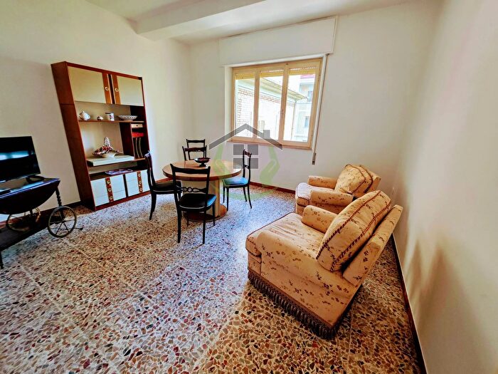 Appartamento con 5 locali in vendita in Via Tenente Pompeo Bernardini, Grottammare