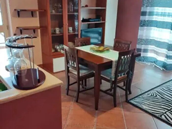 Appartamento trilocale in affitto in Via Noceromana, Cervaro