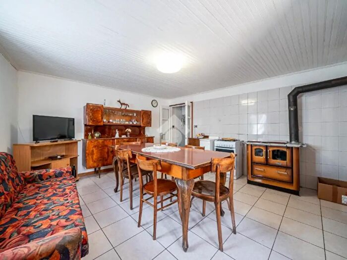 Casa monolocale in affitto in Via Corrubio, Grezzana