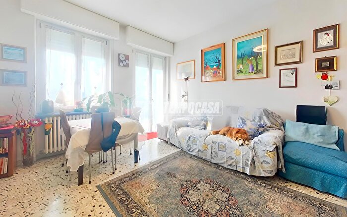 Appartamento quadrilocale in vendita in Via Luini, Seregno