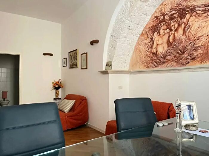 Appartamento quadrilocale in vendita in Via Garibaldi, Terni