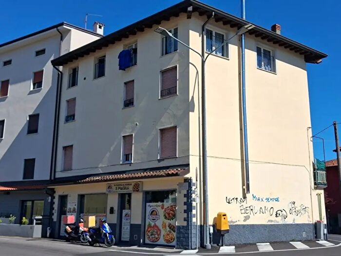 Appartamento trilocale in vendita in Cologno Al Serio