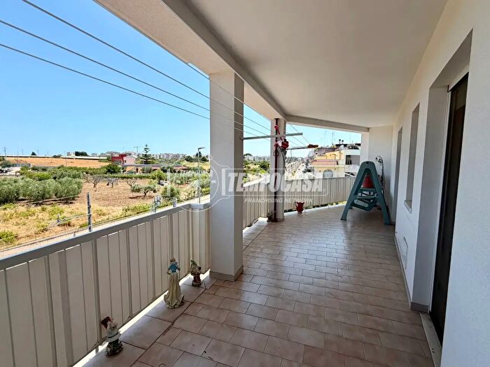 Appartamento quadrilocale in vendita in Via Peucetia, Rutigliano