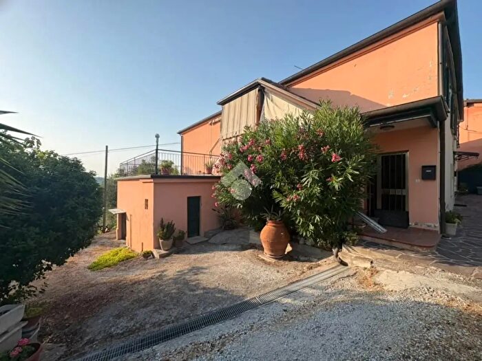 Casa con 5 locali in vendita in Via Convento, Verucchio