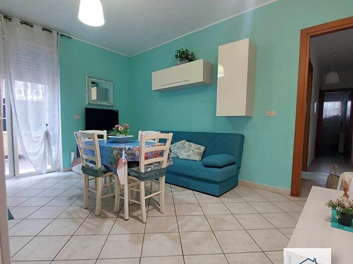 Appartamento trilocale in affitto in Ponserico Cretarossa, Nettuno