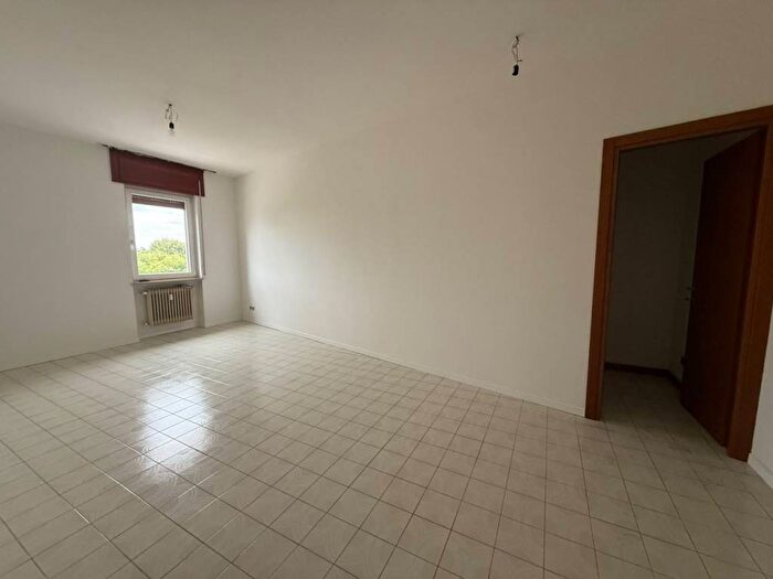 Appartamento trilocale in affitto in VIALE RIVIERA BERICA, Borgo Berga, Vicenza