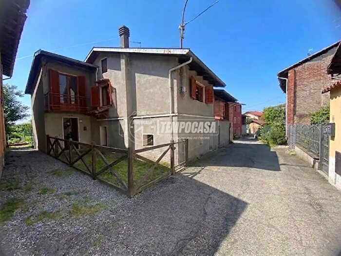 Casa quadrilocale in vendita in Via per Donato, Mongrando