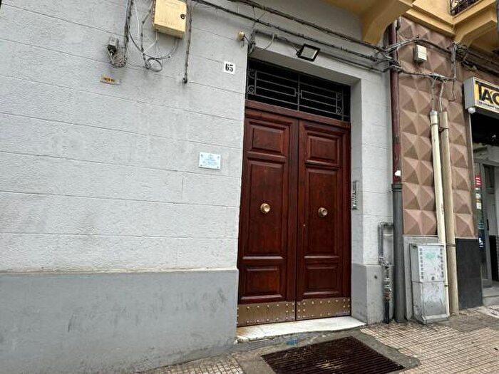 Appartamento quadrilocale in vendita in Via Felice Bisazza, Messina