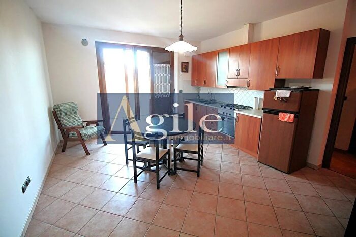 Appartamento trilocale in vendita in Viale Euste Nardi, Venarotta