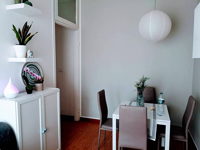 Appartamento bilocale in affitto in Via San Galdino, Cenisio, Milano