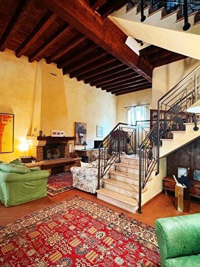 Casa con 6 locali in affitto in Via Frasbalda, San Bartolomeo, Ferrara