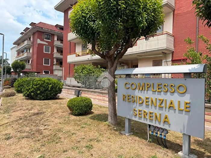 Appartamento quadrilocale in vendita in Via Taurano, Pagani