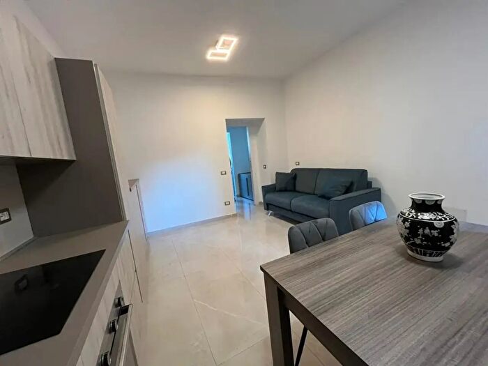 Appartamento bilocale in vendita in Ripa di Porta Ticinese, Milano