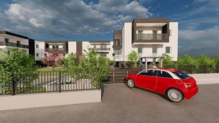 Appartamento con 5 locali in vendita in Via degli Scaligeri, Oppeano