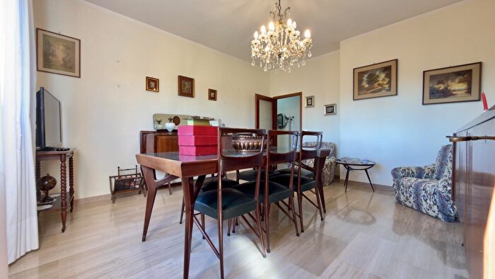 Appartamento quadrilocale in vendita in Piazza Sassatelli, Spilamberto