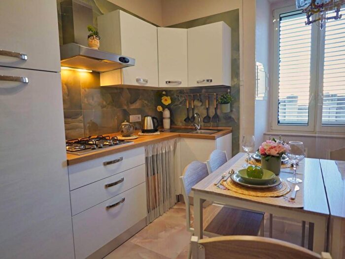 Appartamento bilocale in affitto in Via Mario Mascia, Centro, Salerno