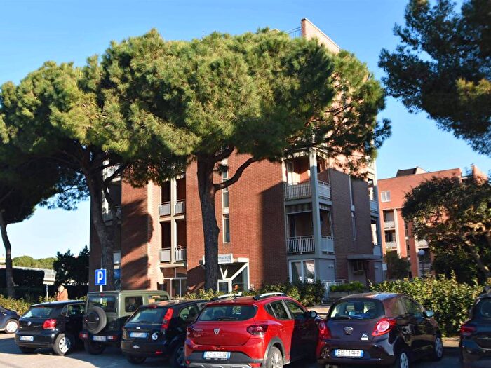 Appartamento quadrilocale in affitto in Musselburgh, Rosignano Solvay, Rosignano Marittimo