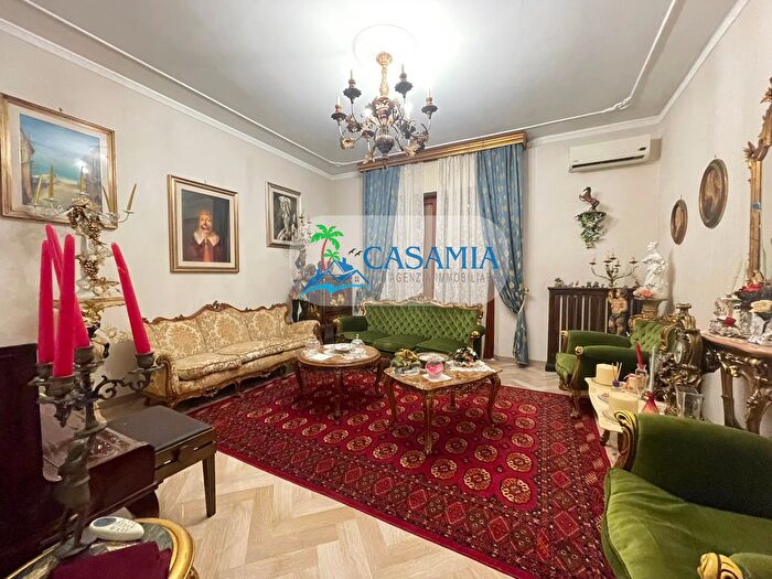 Appartamento con 6 locali in vendita in Grottammare