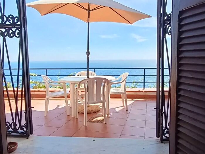 Casa trilocale in affitto in Corso Mentone, Ventimiglia