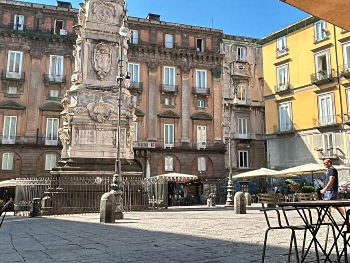 Appartamento monolocale in affitto in Via Nilo, Centro Storico, Napoli