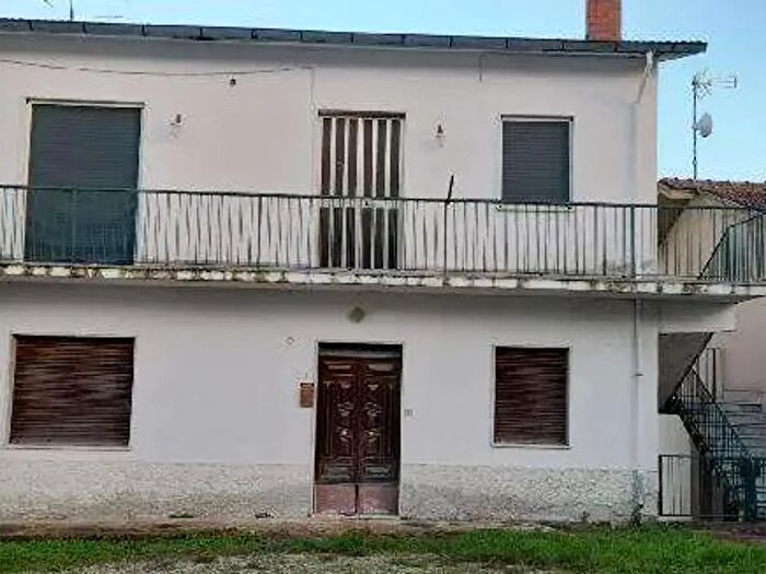 Casa con 10 locali in vendita in Via delle Cesine, San Giorgio Del Sannio