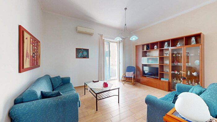 Appartamento quadrilocale in vendita in Vico Santa Margherita a Fonseca, Napoli