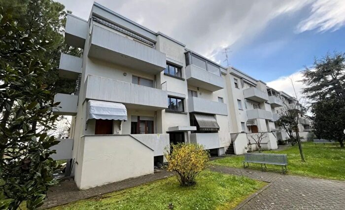 Appartamento in vendita in Via Santa Lucia Imola Zona Santa Lucia, Imola