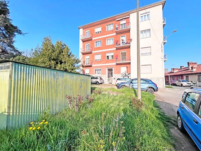 Appartamento bilocale in vendita in Via Rubeo, Pinerolo