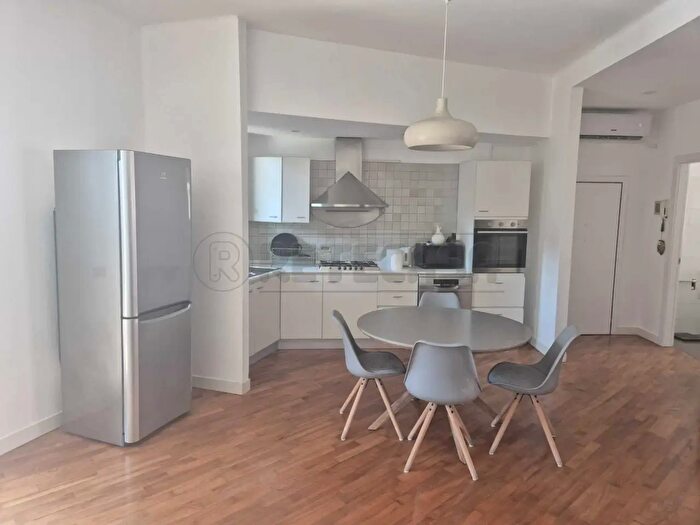 Appartamento trilocale in affitto in Via Livio Zambeccari, Vicenza