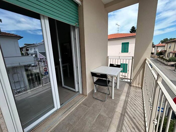 Appartamento quadrilocale in affitto in Vada, Rosignano Marittimo