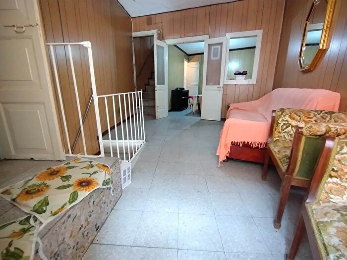 Appartamento monolocale in vendita in Corso Regina Margherita, Cesaro