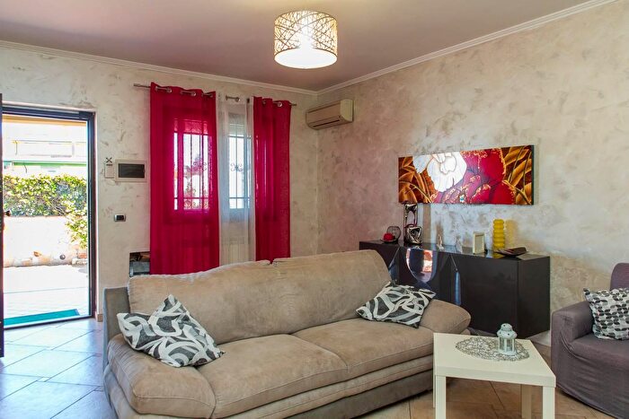 Appartamento quadrilocale in vendita in Zona Apollo, Mascalucia