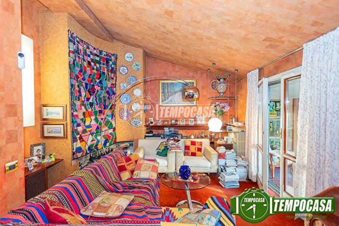 Appartamento bilocale in vendita in Piazza Istria E Dalmazia, Crema