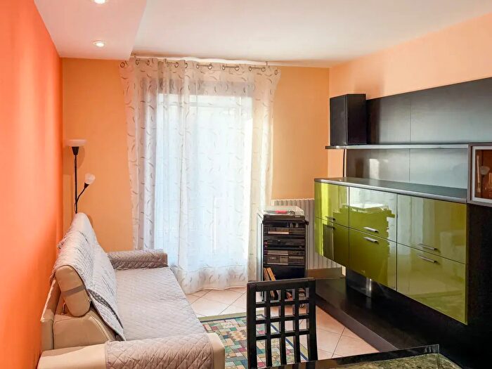 Appartamento trilocale in vendita in Via Regina Cornaro, Piombino Dese