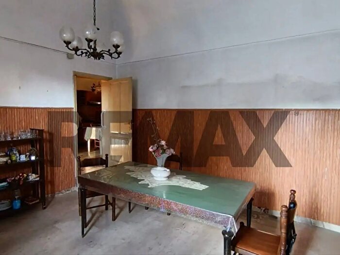 Casa con 5 locali in vendita in Via Assieni, Custonaci