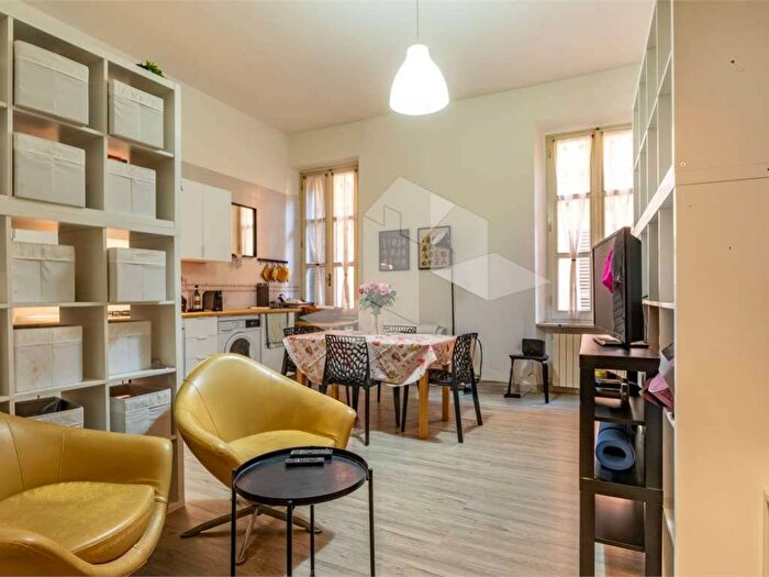 Appartamento trilocale in affitto in Centro Storico, Reggio Emilia