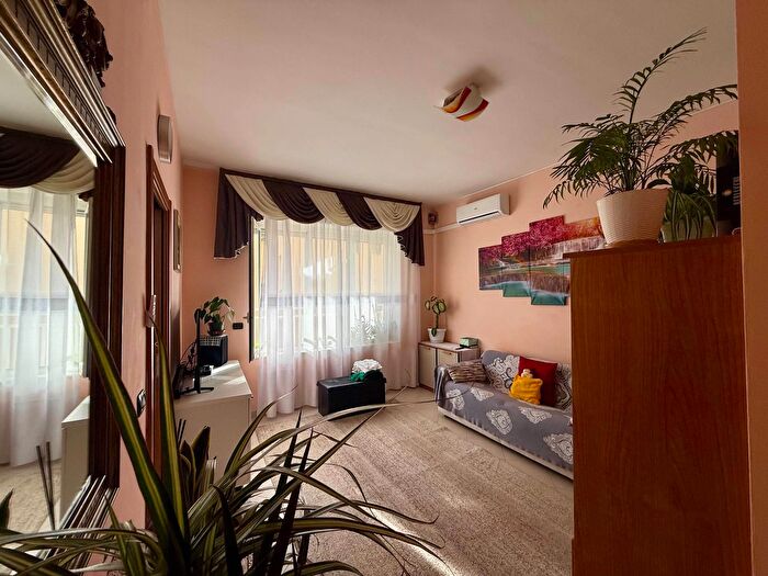 Appartamento bilocale in vendita in Via degli Ulivi, Ospedaletti