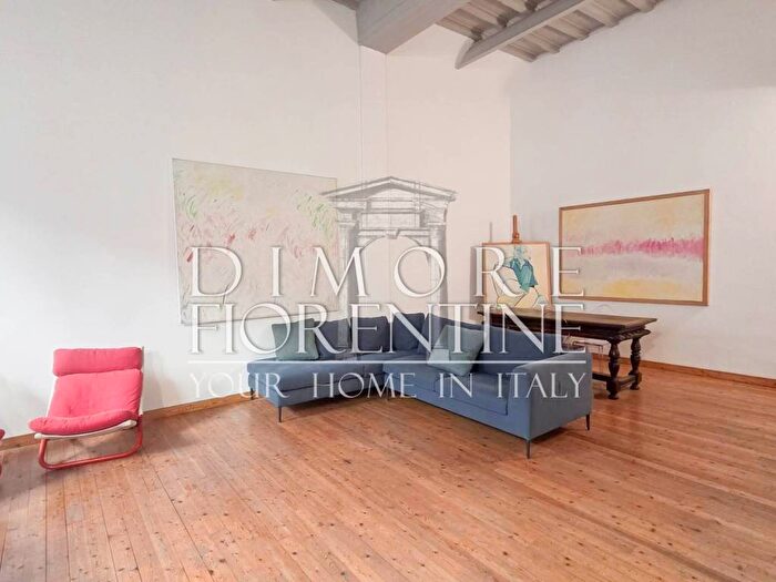 Appartamento quadrilocale in affitto in Borgo San Iacopo, Ponte Vecchio Pitti, Firenze