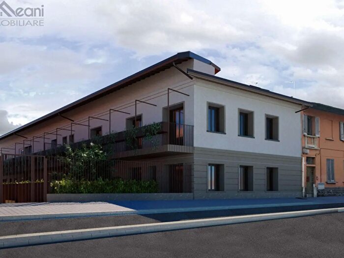 Case in Vendita e in Affitto - 3