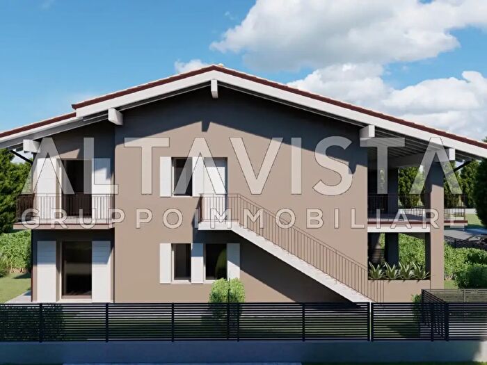 Case in Vendita e in Affitto - 3