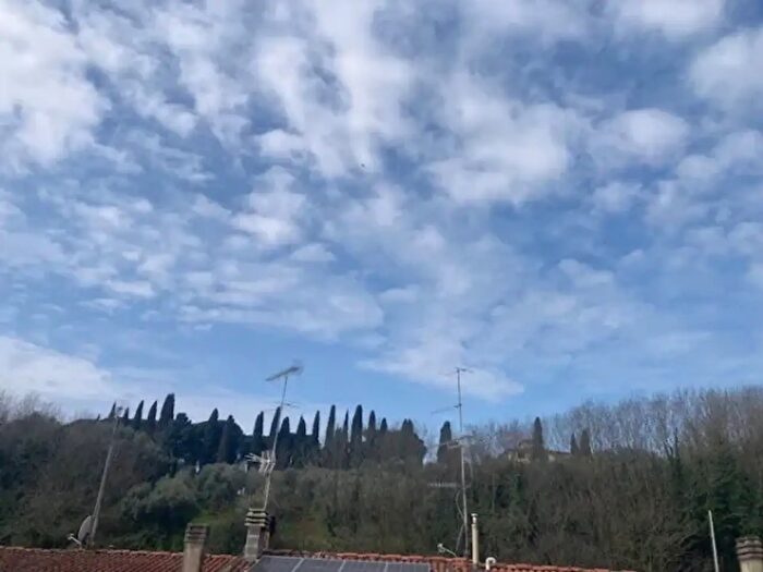 Appartamento trilocale in vendita in Massa E Cozzile