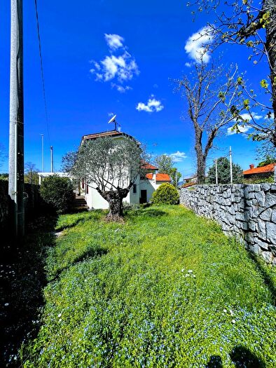 Casa con 5 locali in affitto in Duino Aurisina