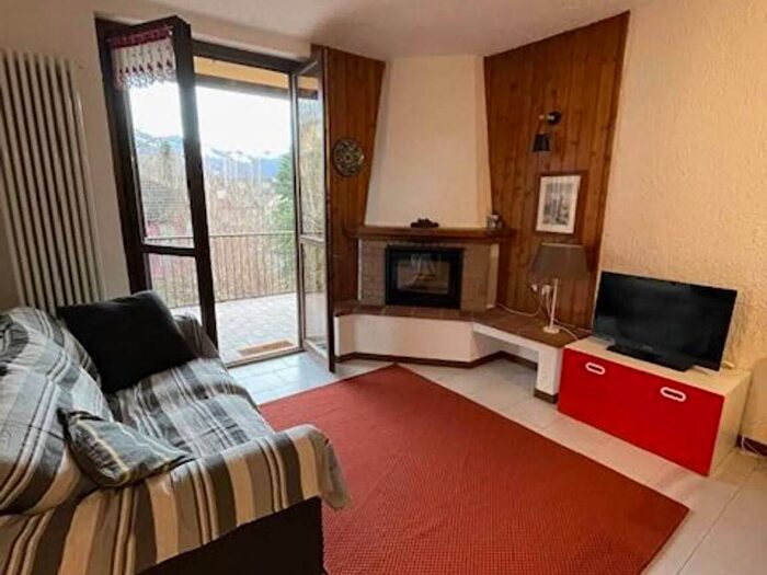 Appartamento bilocale in affitto in Via Privata Gerola, Moggio