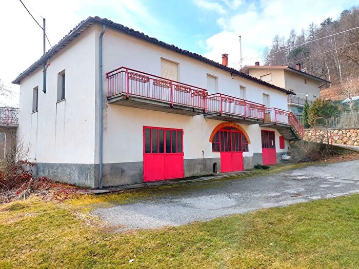 Casa quadrilocale in vendita in Località Gerbioli, Bagnasco