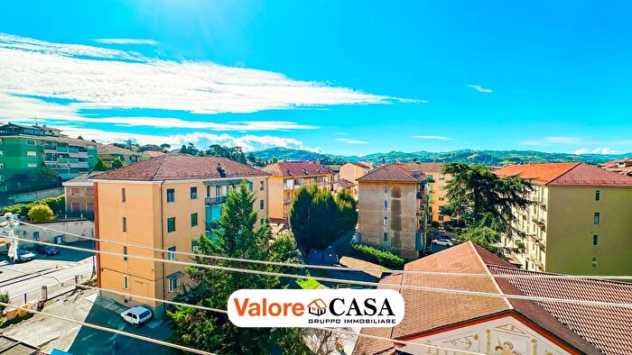 Appartamento trilocale in vendita in Acqui Terme