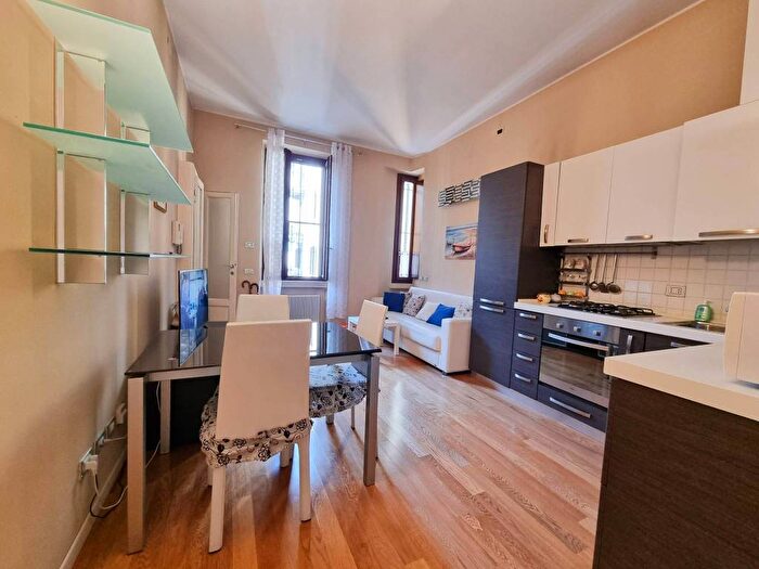 Appartamento bilocale in affitto in Via Vincenzo Foppa, Dezza, Milano