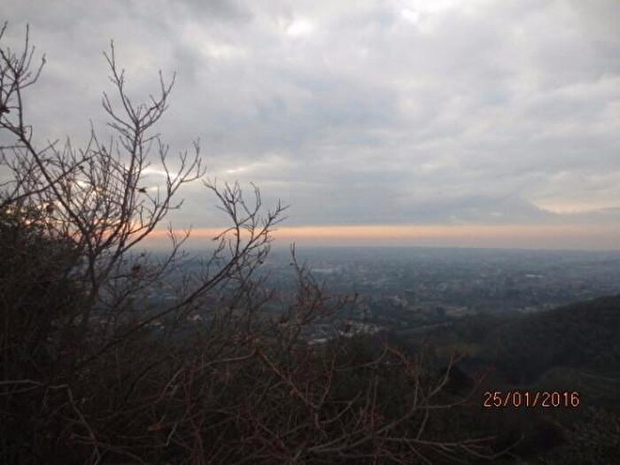 Casa con 5 locali in vendita in Via Strettoia, Pietrasanta