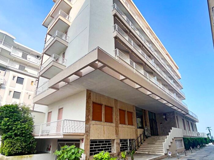 Appartamento trilocale in affitto in Via Andrea Bafile Accesso al Mare, Lido Centro Ovest, Jesolo