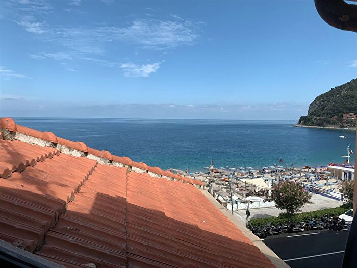 Appartamento monolocale in affitto in Noli Savona Sv, Noli